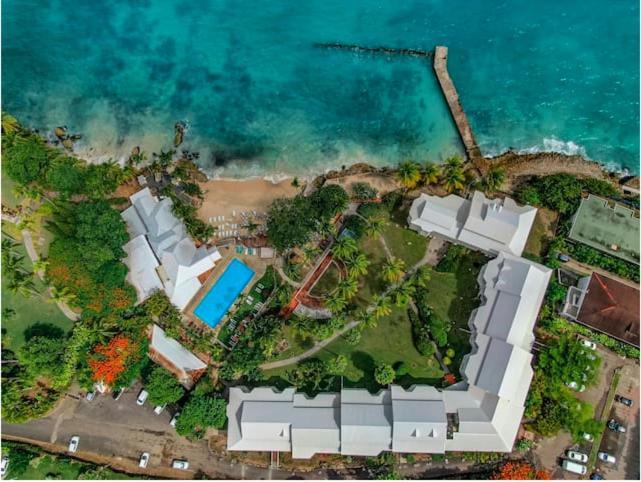 Beau Studio Lumineux Vue Mer Acces Plage Et Piscine Le Gosier  Extérieur photo